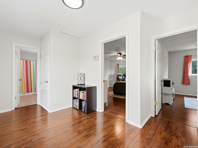 9911 MISTY PLAIN DR, San Antonio, TX 78245