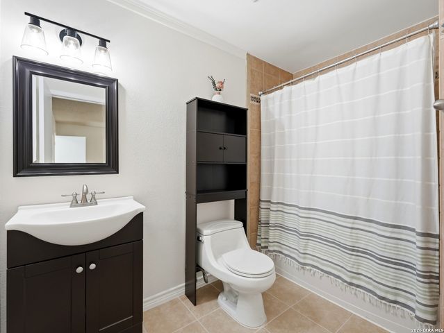 9911 MISTY PLAIN DR, San Antonio, TX 78245