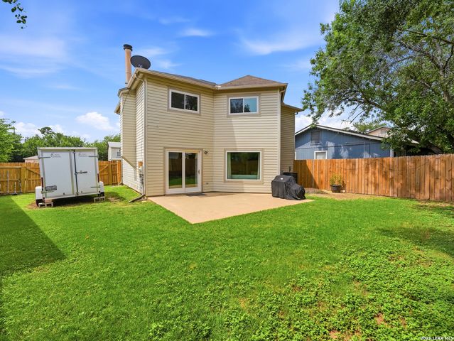 9911 MISTY PLAIN DR, San Antonio, TX 78245