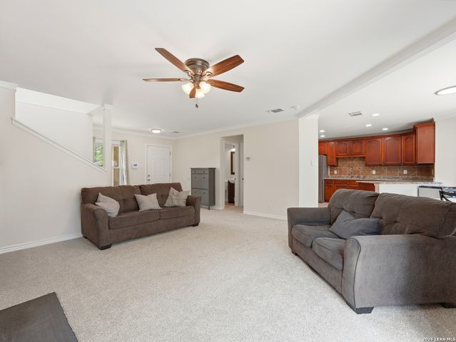 9911 MISTY PLAIN DR, San Antonio, TX 78245
