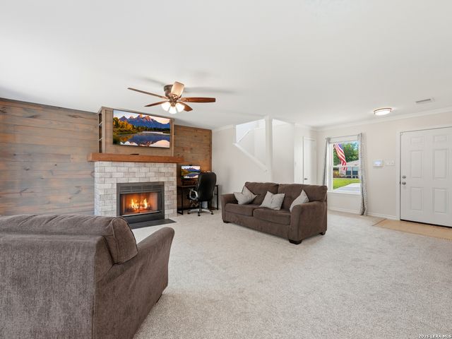 9911 MISTY PLAIN DR, San Antonio, TX 78245