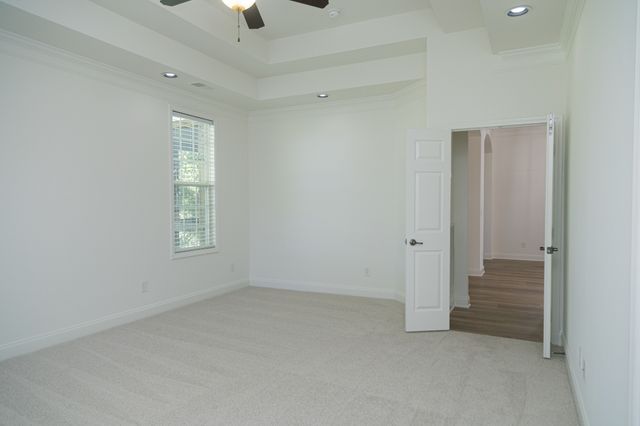1013 Larkwood Dr, Hermitage, TN 37076