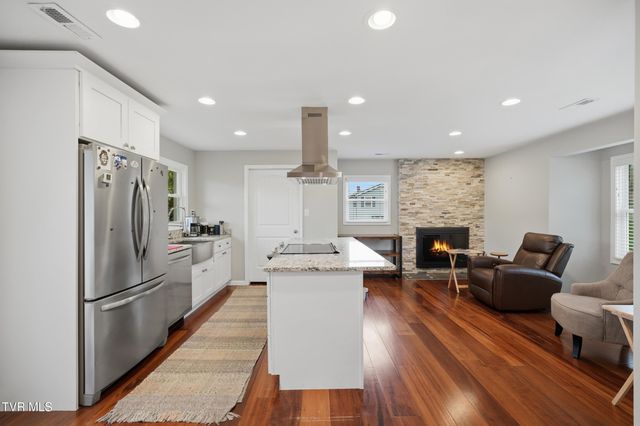 7067 Reedy Creek Road, Bristol, VA 24202