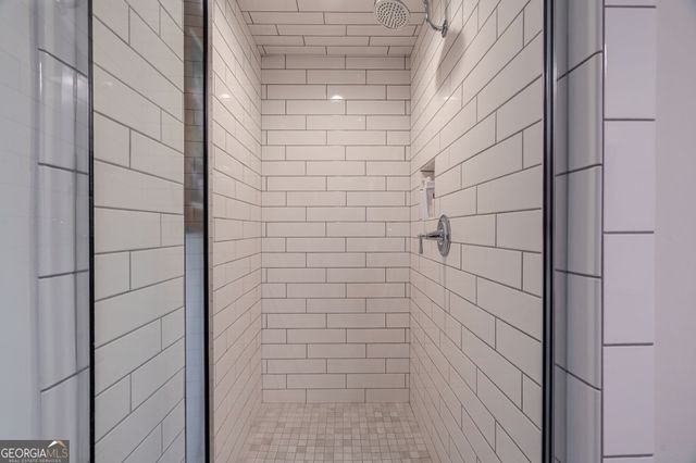 2970 Greenleffe Drive, Statham, GA 30666