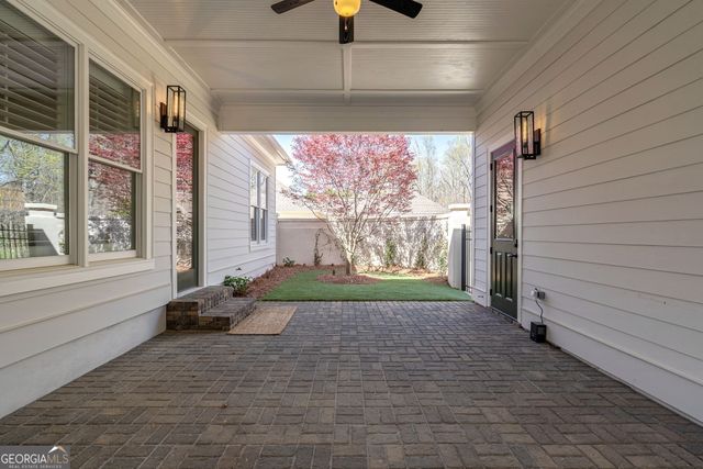 2970 Greenleffe Drive, Statham, GA 30666