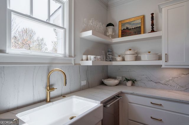 2970 Greenleffe Drive, Statham, GA 30666