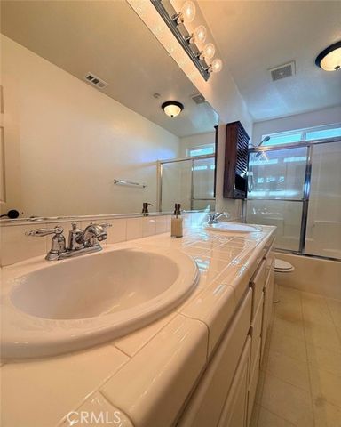 5741 Reagan, Fontana, CA 92336