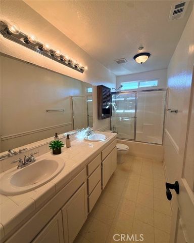 5741 Reagan, Fontana, CA 92336