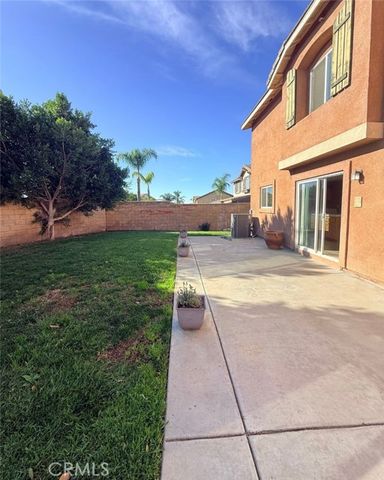 5741 Reagan, Fontana, CA 92336