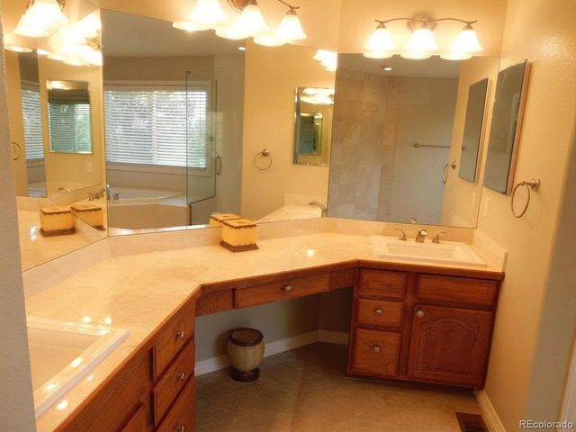 8692 E Hawaii Dr, Denver, CO 80231