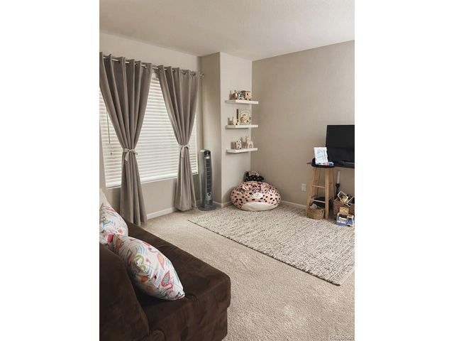 8692 E Hawaii Dr, Denver, CO 80231