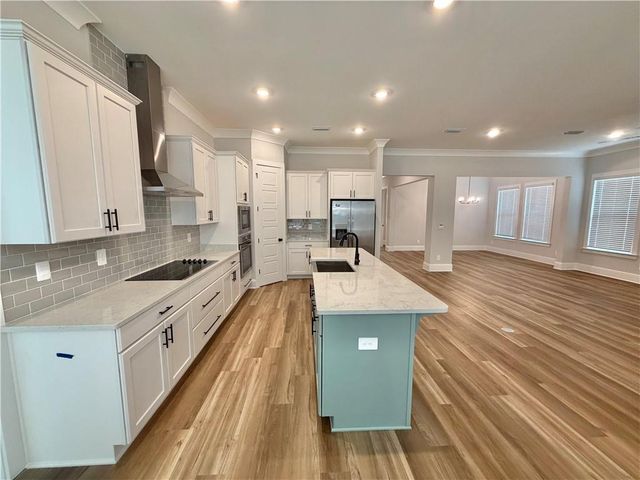 4677 Mcfarland Road, Theodore, AL 36582