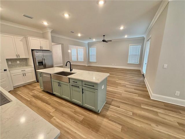 4677 Mcfarland Road, Theodore, AL 36582