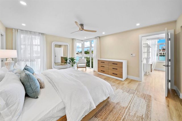 10001 E Bay Harbor Dr 2N, Bay Harbor Islands, FL 33154