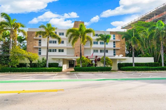 10001 E Bay Harbor Dr 2N, Bay Harbor Islands, FL 33154