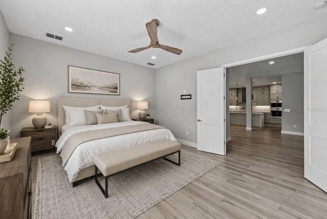 3202 W ARCH STREET, Tampa, FL 33607