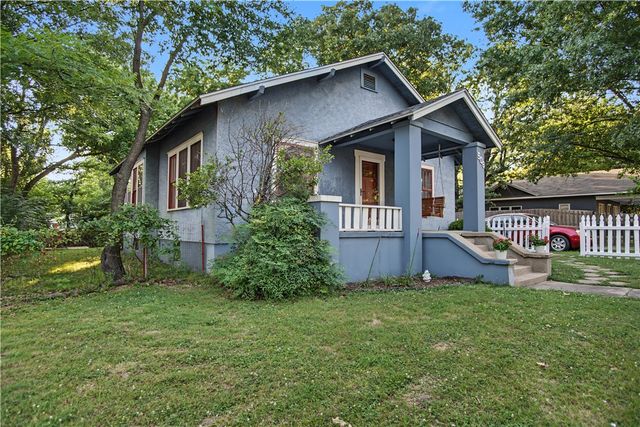 506 N Wright Street, Siloam Springs, AR 72761