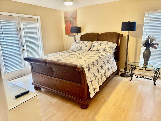 419 KENTUCKY AVENUE, Crystal Beach, FL 34681