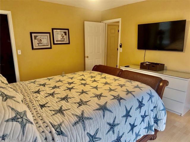 419 KENTUCKY AVENUE, Crystal Beach, FL 34681