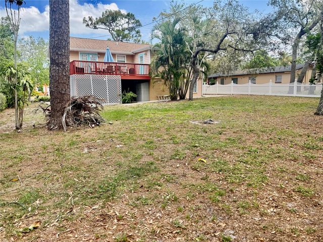 419 KENTUCKY AVENUE, Crystal Beach, FL 34681