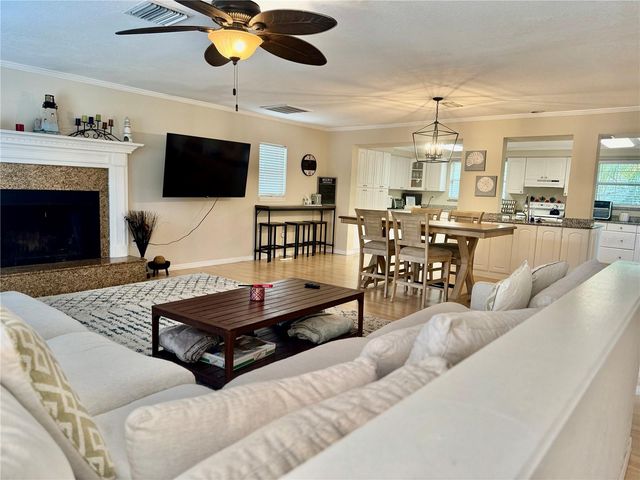 419 KENTUCKY AVENUE, Crystal Beach, FL 34681
