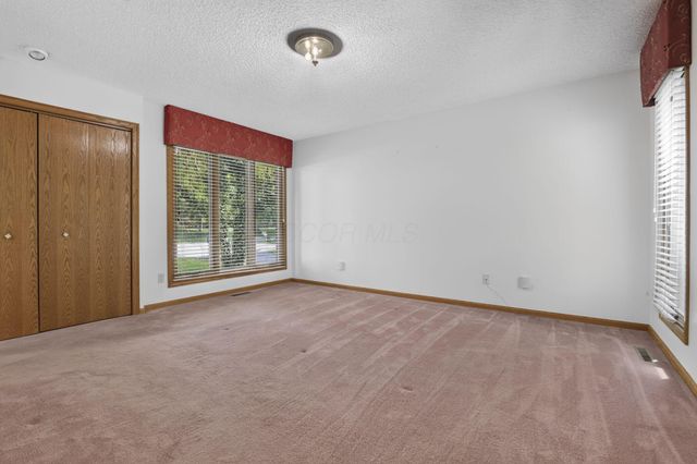 6309 Alissa Lane, Columbus, OH 43213