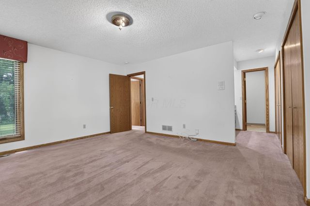 6309 Alissa Lane, Columbus, OH 43213