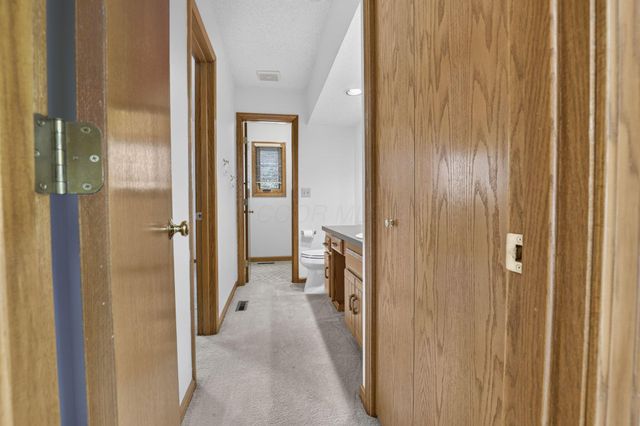 6309 Alissa Lane, Columbus, OH 43213