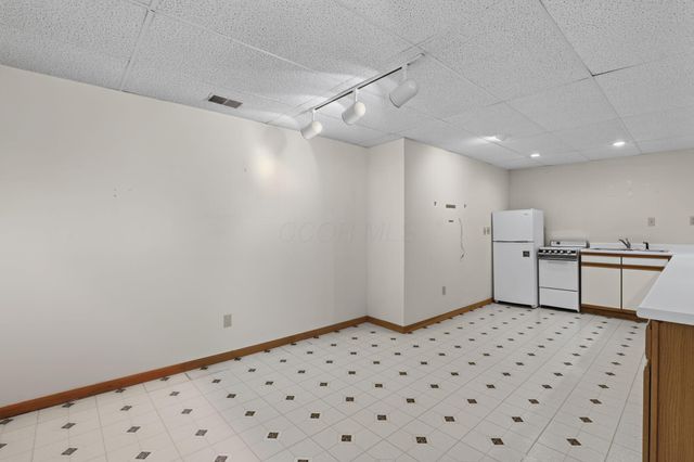 6309 Alissa Lane, Columbus, OH 43213