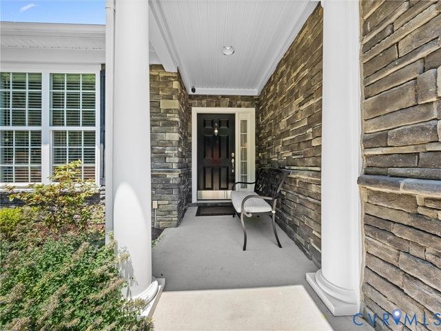 8108 Rose Hill Dr, Mechanicsville, VA 23111