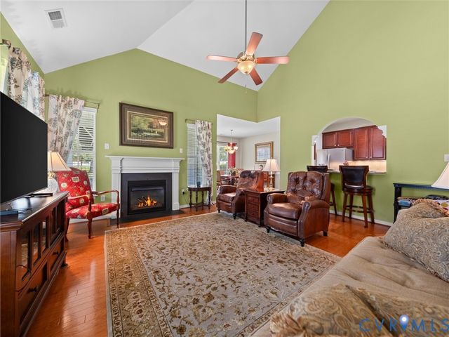 8108 Rose Hill Dr, Mechanicsville, VA 23111