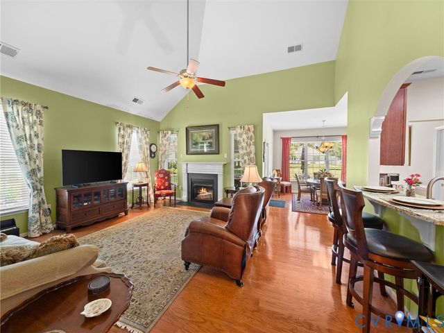8108 Rose Hill Dr, Mechanicsville, VA 23111