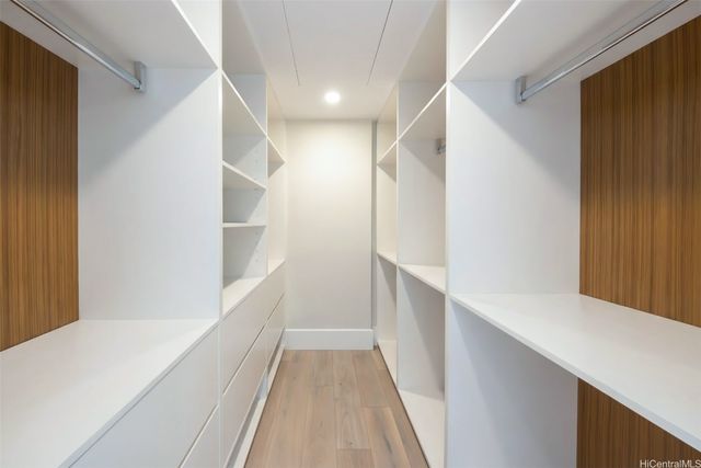 1108 Auahi Street 2202, Honolulu, HI 96814