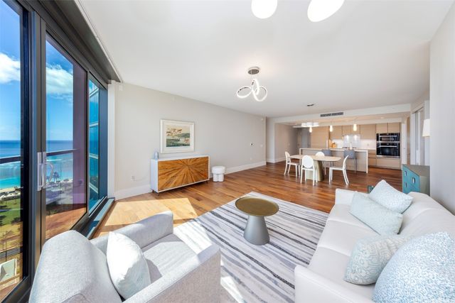 1108 Auahi Street 2202, Honolulu, HI 96814