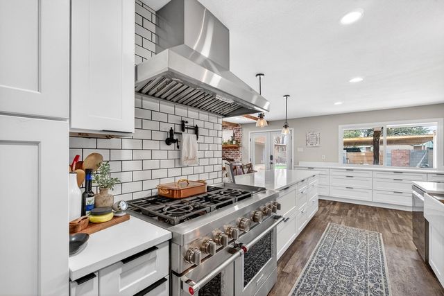 1609 W Tennessee Ave, Midland, TX 79701