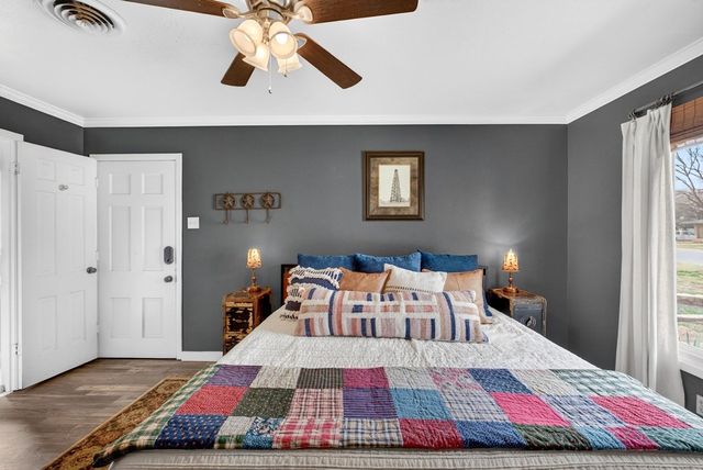 1609 W Tennessee Ave, Midland, TX 79701