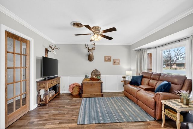 1609 W Tennessee Ave, Midland, TX 79701