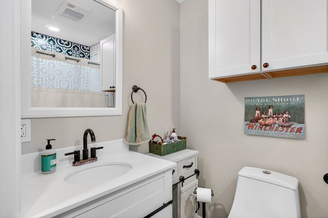 1609 W Tennessee Ave, Midland, TX 79701