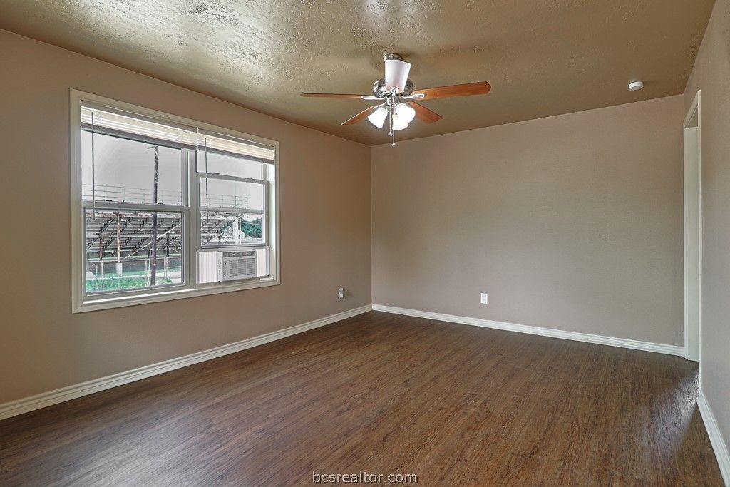 605-607 East Pease Street, Bryan, TX 77803 — photo 4