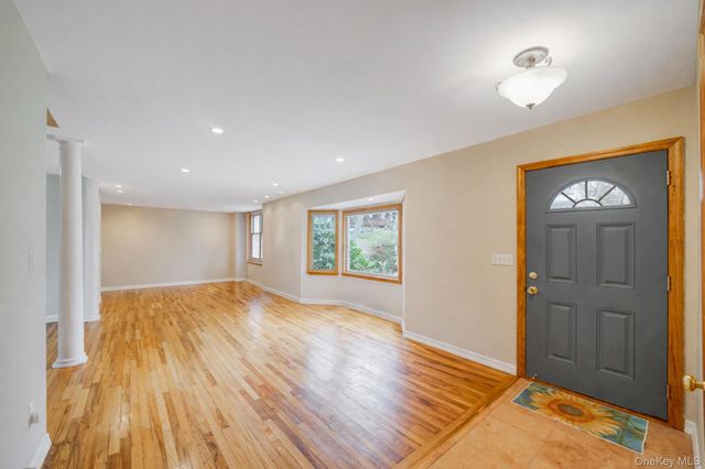 108 Dogwood Road, Port Jefferson, NY 11777