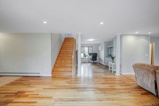 108 Dogwood Road, Port Jefferson, NY 11777