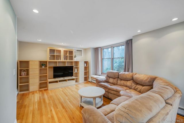 108 Dogwood Road, Port Jefferson, NY 11777