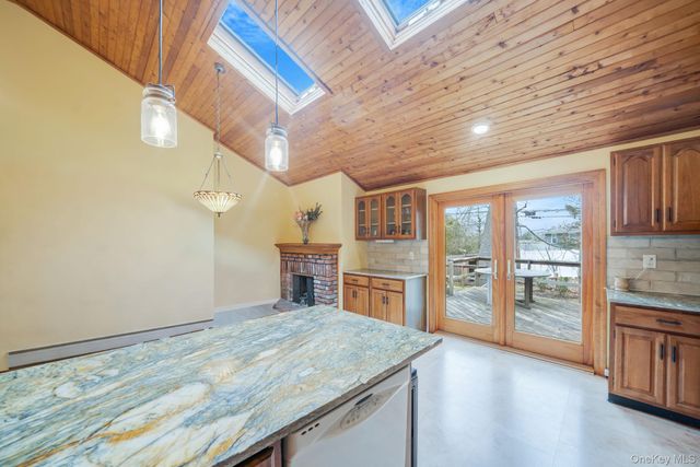 108 Dogwood Road, Port Jefferson, NY 11777