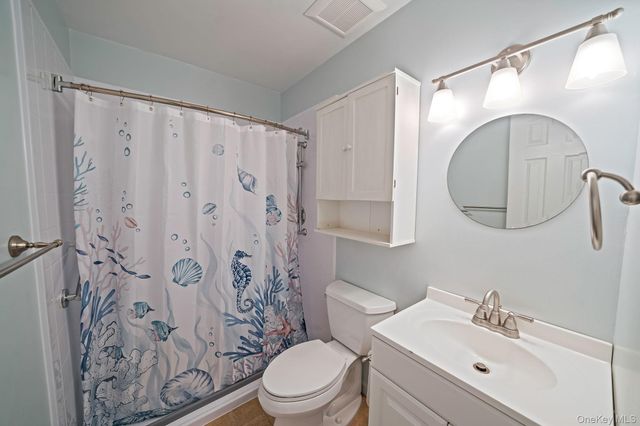 108 Dogwood Road, Port Jefferson, NY 11777