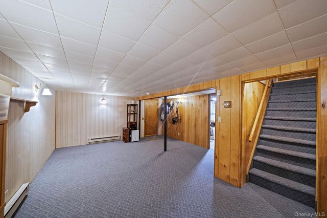 108 Dogwood Road, Port Jefferson, NY 11777