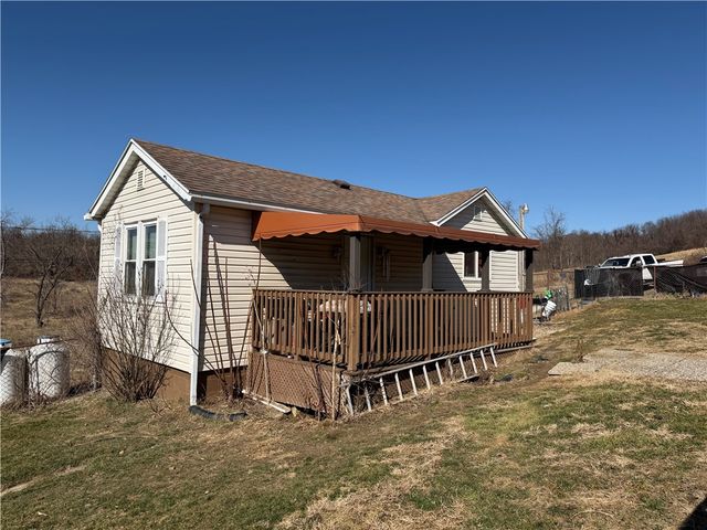 27 Community Ave, South Union Twp, PA 15401