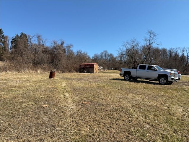 27 Community Ave, South Union Twp, PA 15401