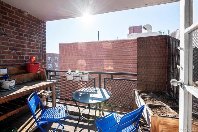 35-50 85th Street 7C, Jackson Heights, NY 11372