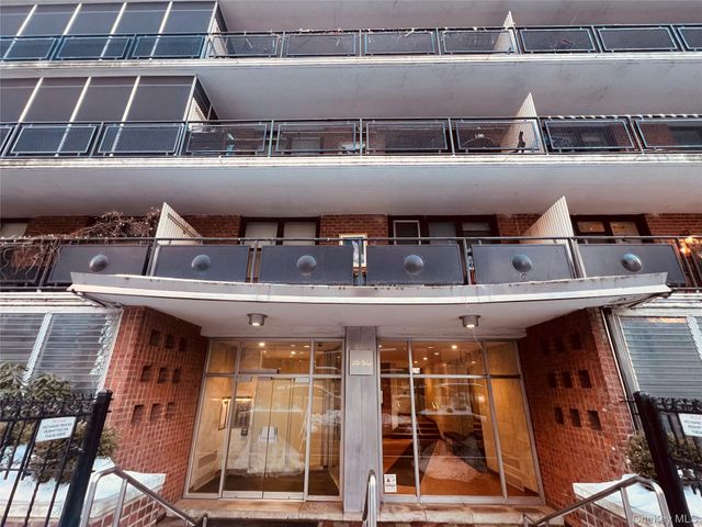 35-50 85th Street 7C, Jackson Heights, NY 11372