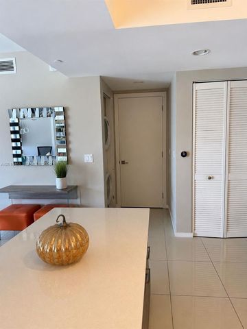 5252 NW 85th Ave 1803, Doral, FL 33166